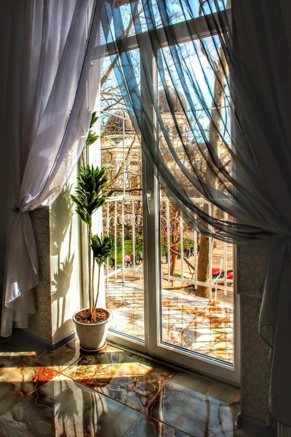 Soborna Square Apartment Odessa Exterior foto